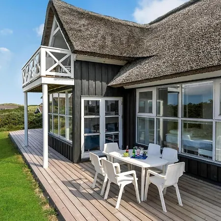 Vakantiehuis Lovely In