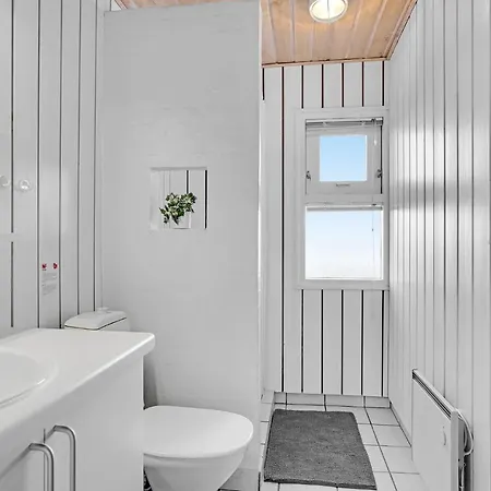 Cozy In With Indoor Swimming Pool * Saltum