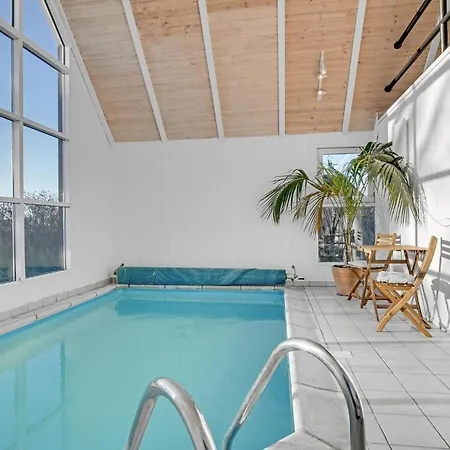 Cozy In With Indoor Swimming Pool Saltum