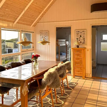 Lovely Home In Saltum * Saltum