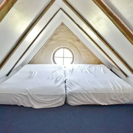 Cozy In With Indoor Swimming Pool *