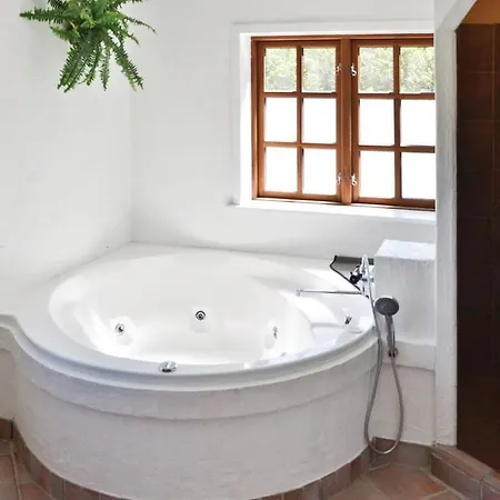 Cozy In With Indoor Swimming Pool Saltum
