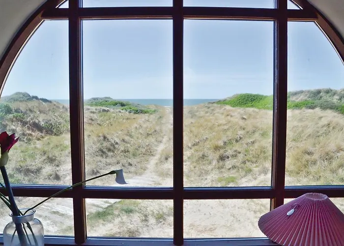 בית נופש Lovely In *